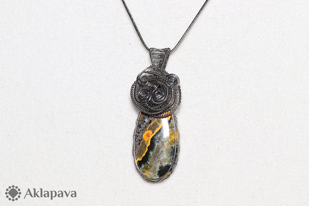 PM464_jaspis_čmeláčí